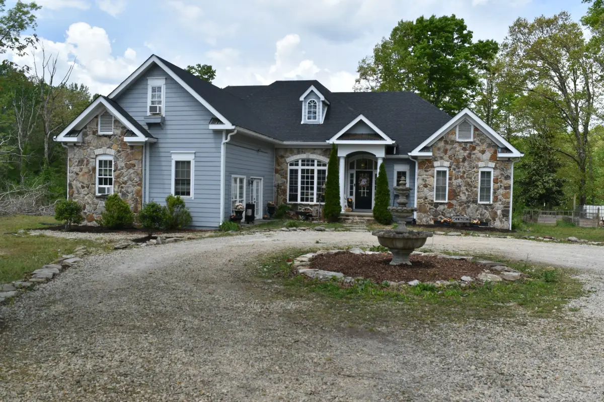 192 Morris Dr, Tracy City, TN 37387 - #1