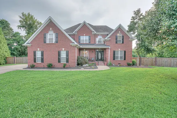 1122 Bayard Ave, Murfreesboro, TN 37130