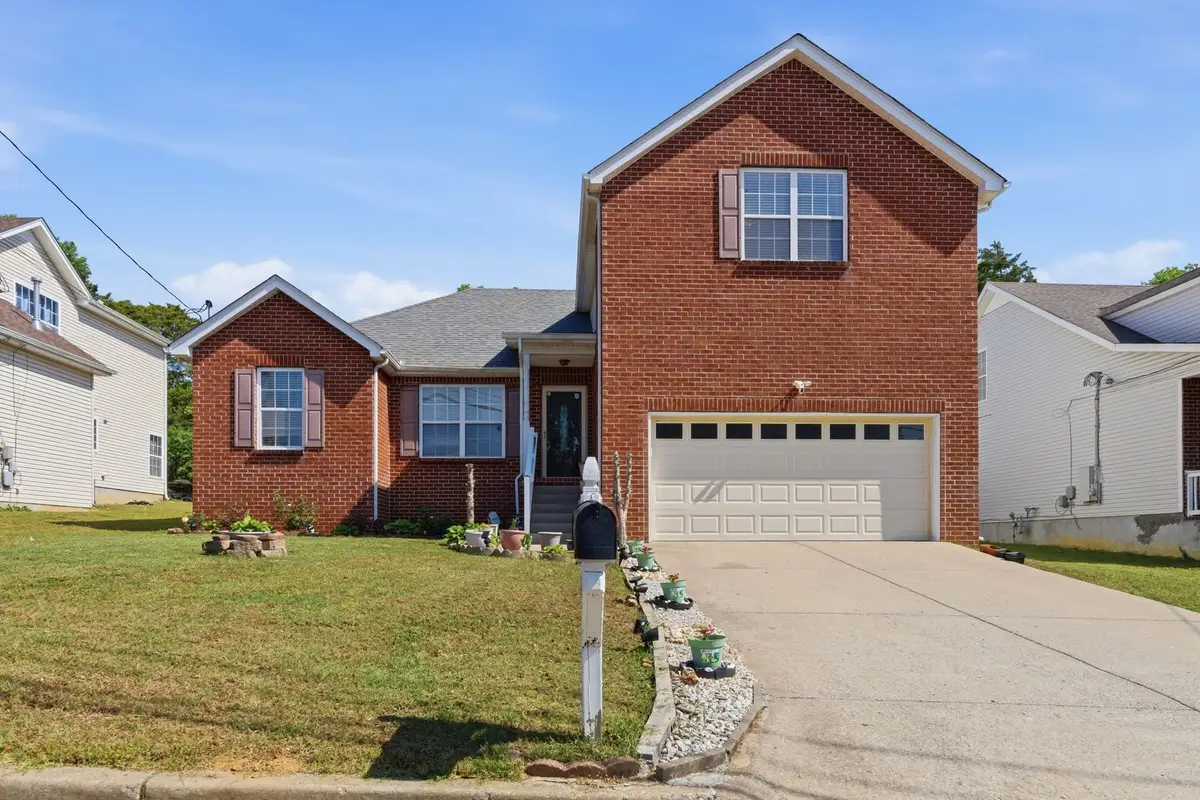 3541 Mount View Ridge Dr, Antioch, TN 37013 - #1