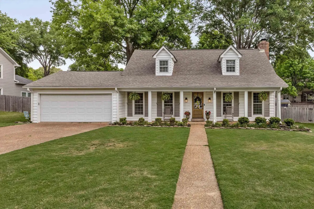 126 E Graycrest Ave, Collierville, TN 38017 - #1