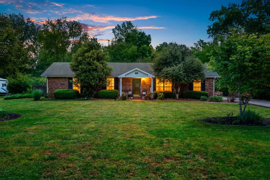 202 Valley View Dr, Smyrna, TN 37167 - #2