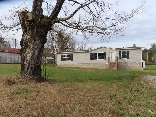 355 7th St, Tracy City, TN 37387
