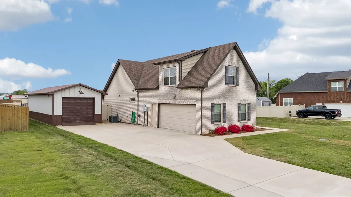 7706 Alameda Dr, Murfreesboro, TN 37127 - #1