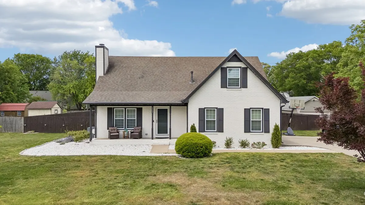 2207 General Kirk Dr, Murfreesboro, TN 37129 - #1