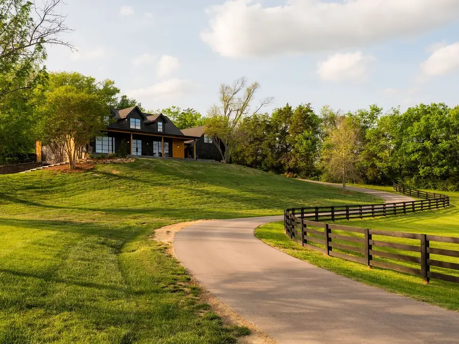3636 Bear Creek Rd, Thompsons Station, TN 37179 - #3