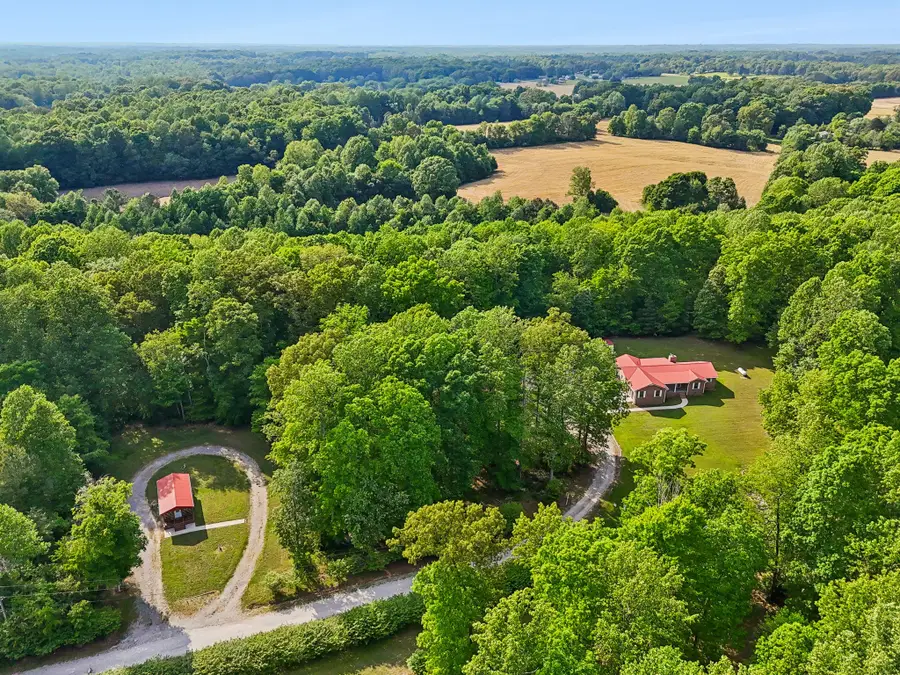 426 Schwartz Ln, Estill Springs, TN 37330 - #3