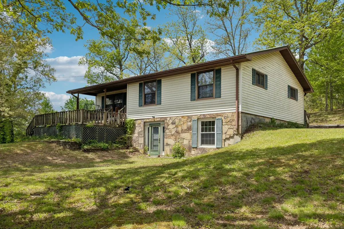 2137 Pigeon Springs Rd, Tracy City, TN 37387 - #1