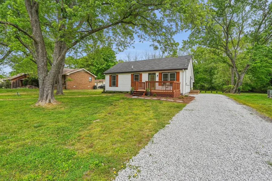 355 Marrell St, Gallatin, TN 37066 - #2