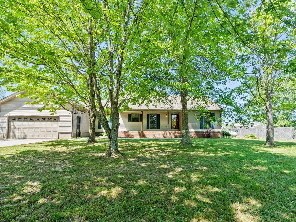 6934 Old Railroad Bed Rd, Toney, AL 35773 - #1