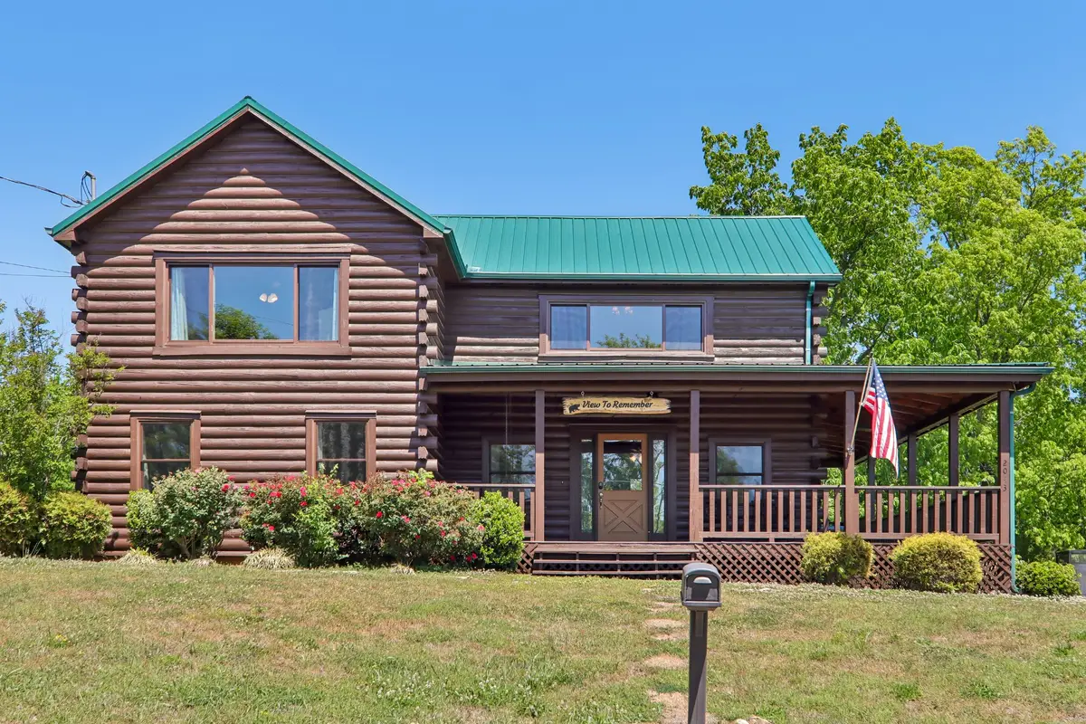 2043 Oakmont Dr, Sevierville, TN 37876 - #1