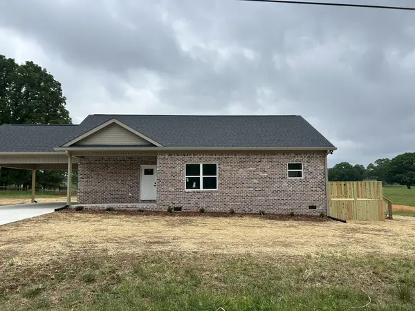 1116 Baker Ln, Lawrenceburg, TN 38464