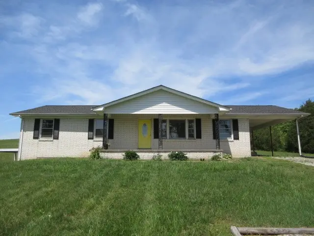 11694 Hurricane Creek Rd, Mc Ewen, TN 37101 - #3