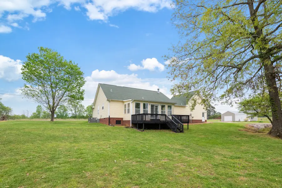 199 Stanfill Rd, Lexington, TN 38351 - #3