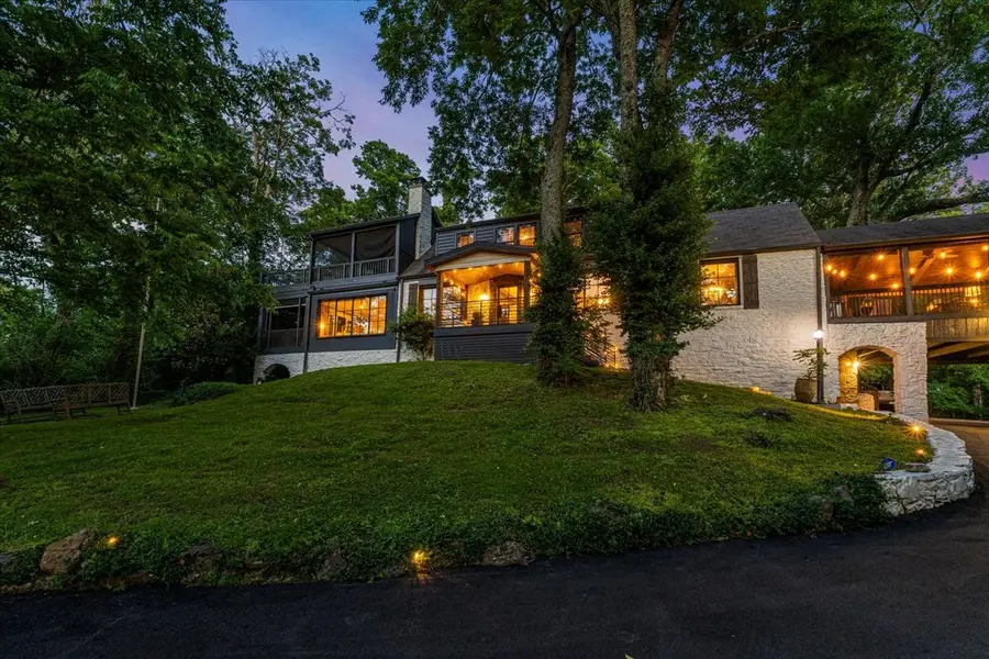 5400 Hillsboro Pike, Nashville, TN 37215 - #2