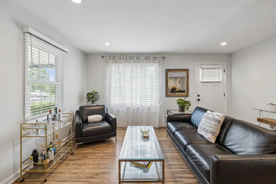 2403 Underwood St, Nashville, TN 37208 - #2