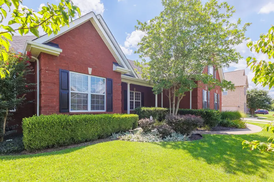 3630 Geneva Dr, Murfreesboro, TN 37128 - #2