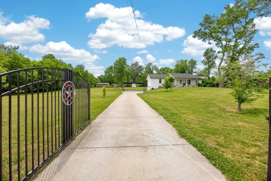 3023 Old Murfreesboro Rd, College Grove, TN 37046 - #3