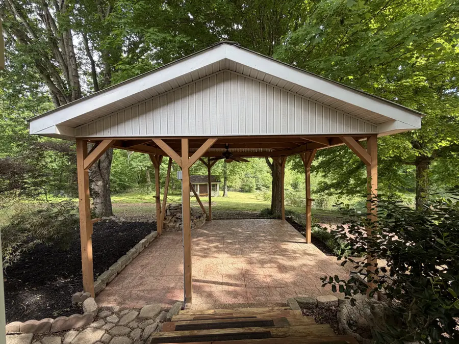 2793 Old Blacktop Rd, Mc Ewen, TN 37101 - #3