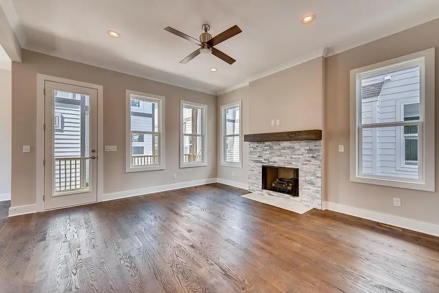 1217 14th Ave S, Nashville, TN 37212 - #2