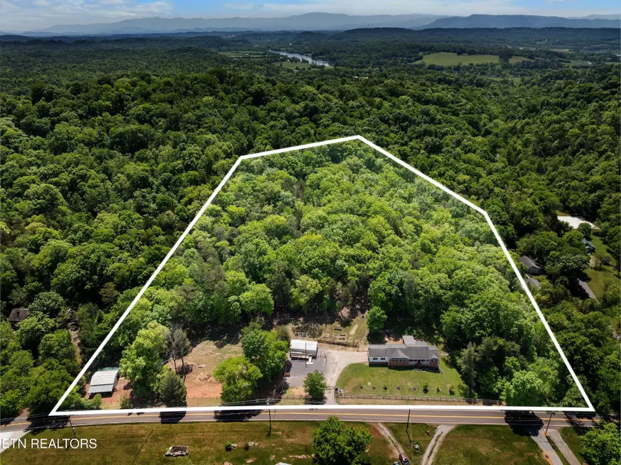 8114 Thorn Grove Pike, Knoxville, TN 37914 - #3