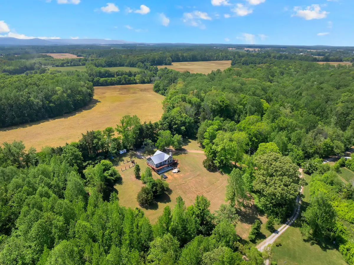 232 Covenant Ln, McMinnville, TN 37110 - #1
