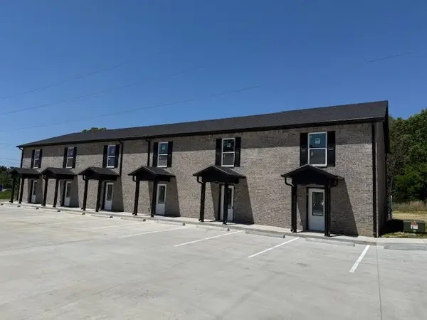 740 Kings Ln #A2, Tullahoma, TN 37388