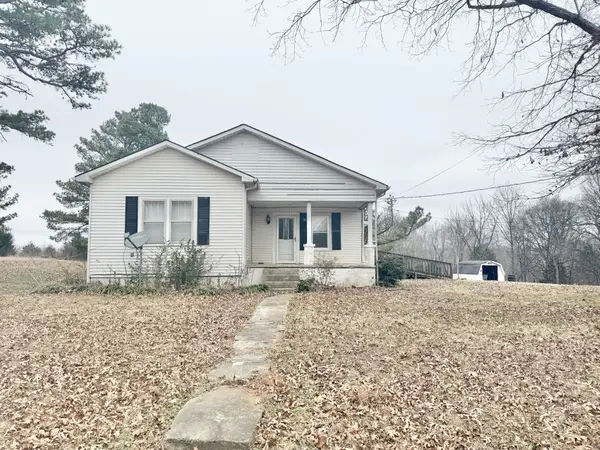 560 State Line Rd, Loretto, TN 38469