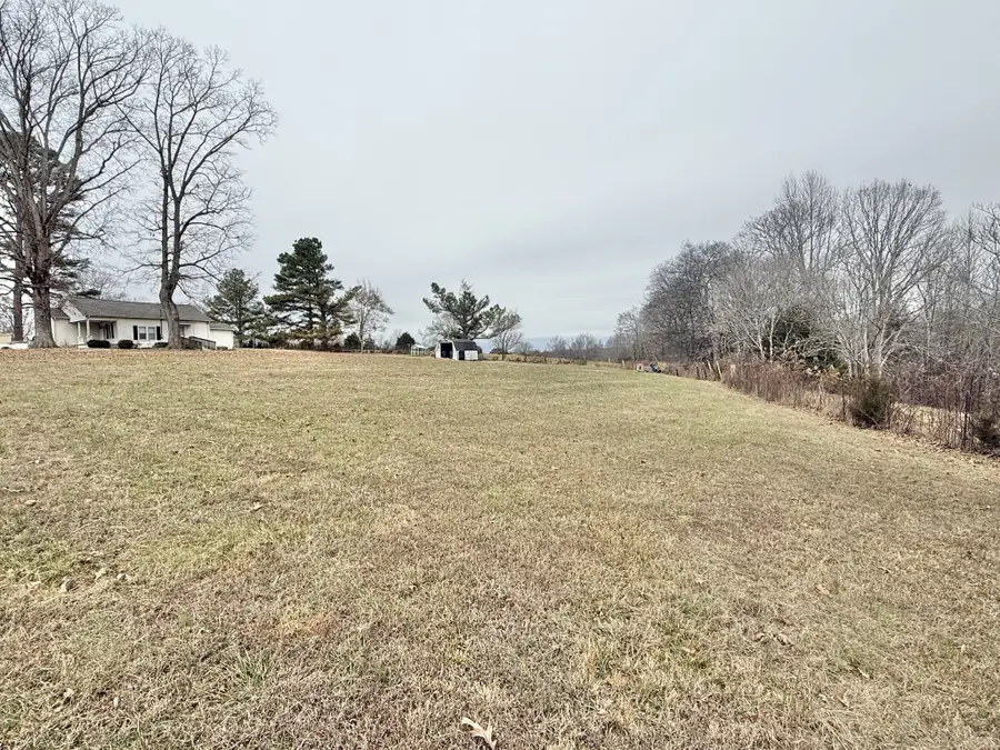 560 State Line Rd, Loretto, TN 38469 - #2