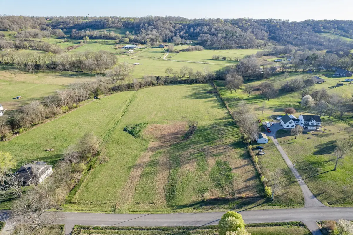 0 Theta Pike, Columbia, TN 38401 - #1