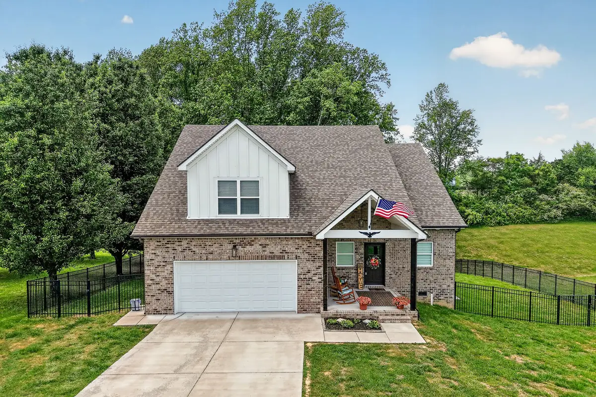 146 Briarwood Ln, Smithville, TN 37166 - #1