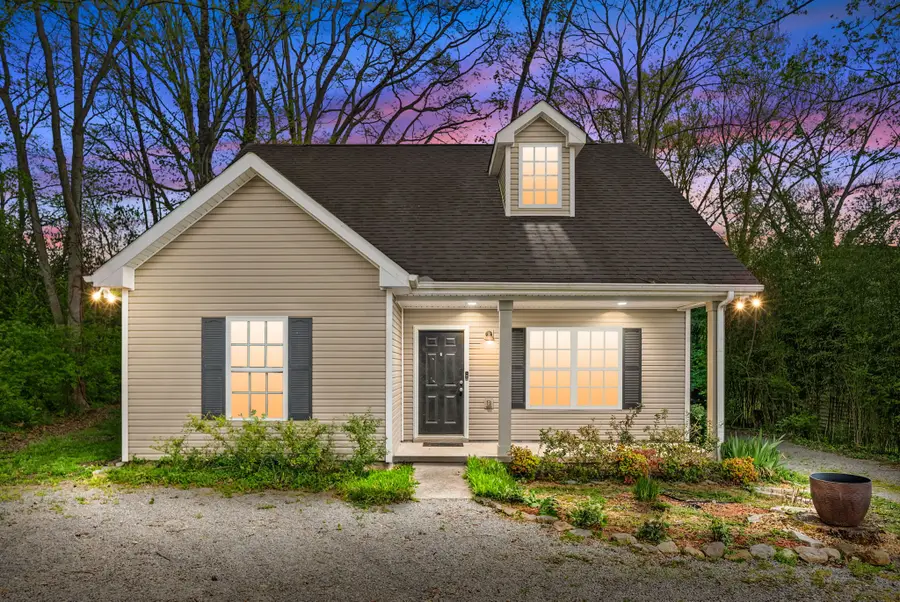 971 Greenwood Ct, Clarksville, TN 37040 - #2