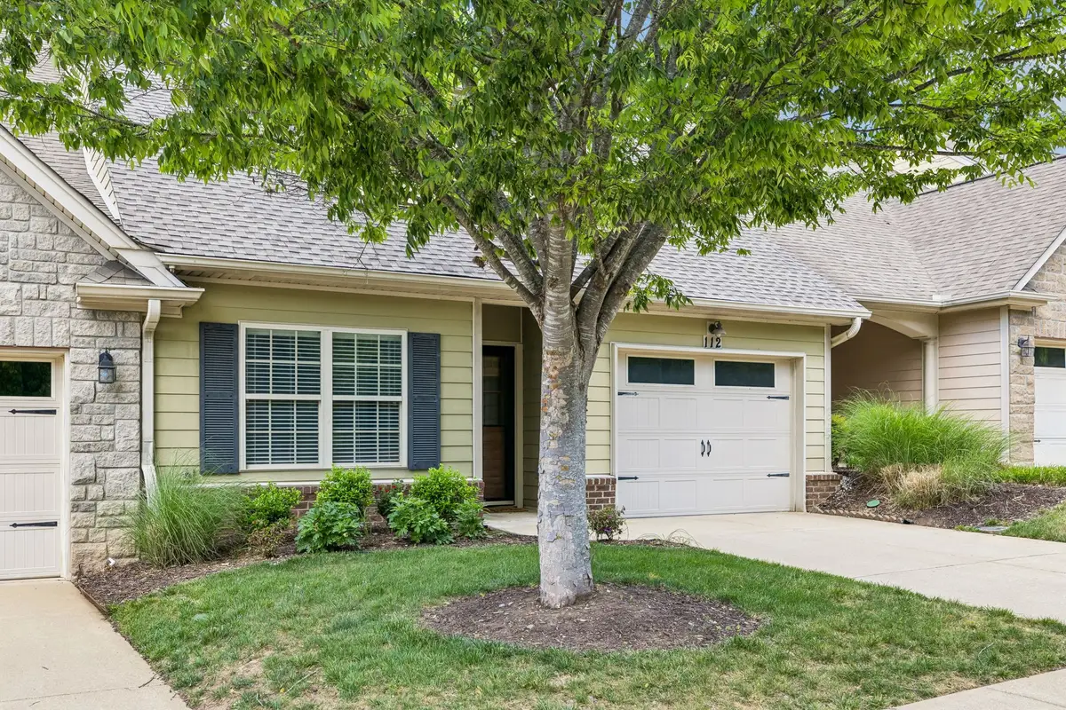 112 Westview Dr, Spring Hill, TN 37174 - #1