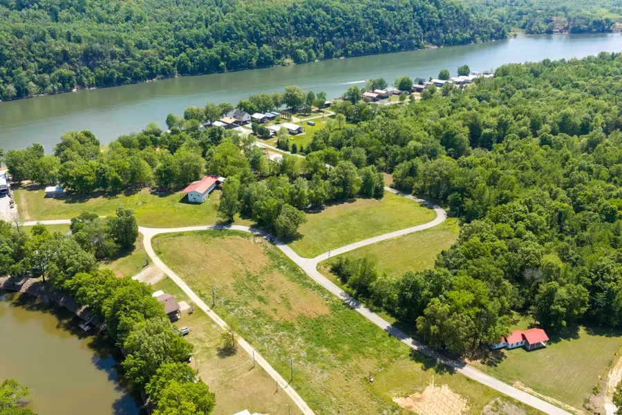 0 Pevahouse Camp Ln, Decaturville, TN 38329 - #3