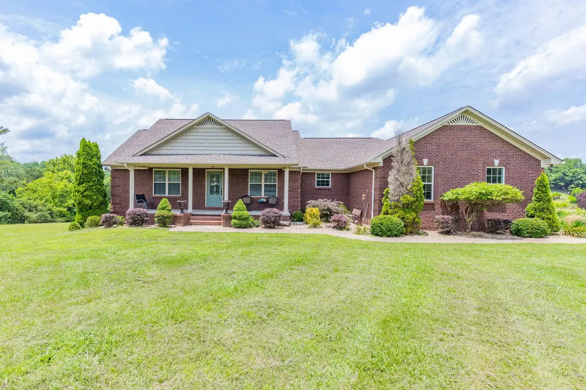 234 Glenn Springs Rd, Lawrenceburg, TN 38464 - #1