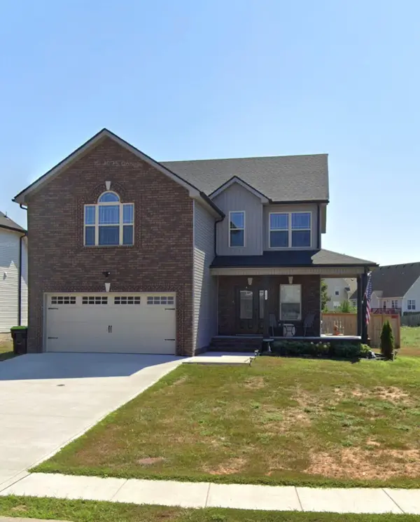 1305 Apple Blossom Rd, Clarksville, TN 37042