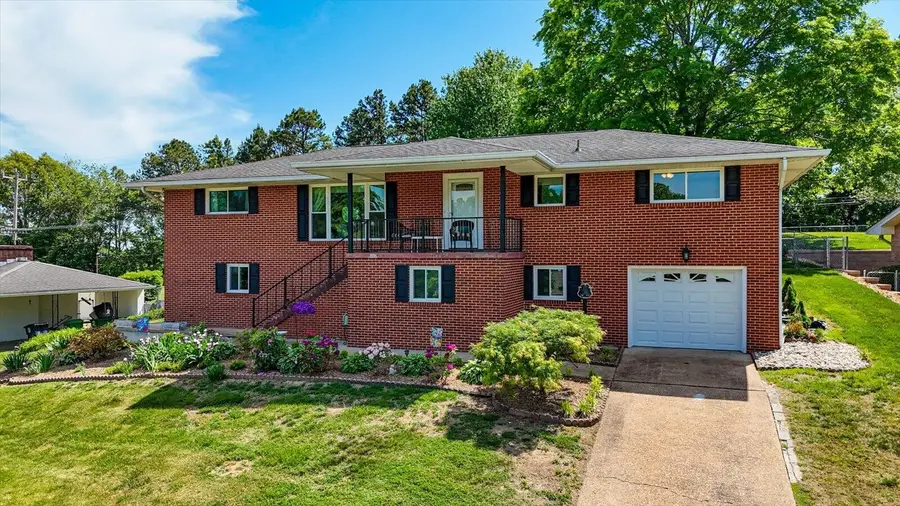 4022 Belvoir Pines Drive, Chattanooga, TN 37412 - #2