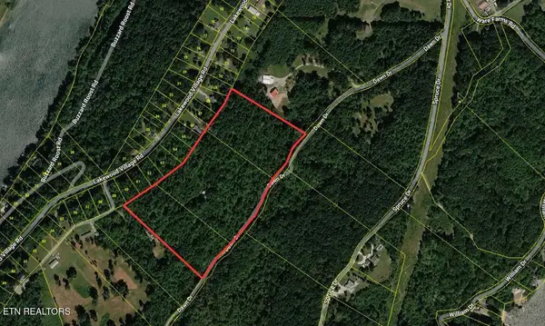 665 Lakewood Village Rd, Spring City, TN 37381