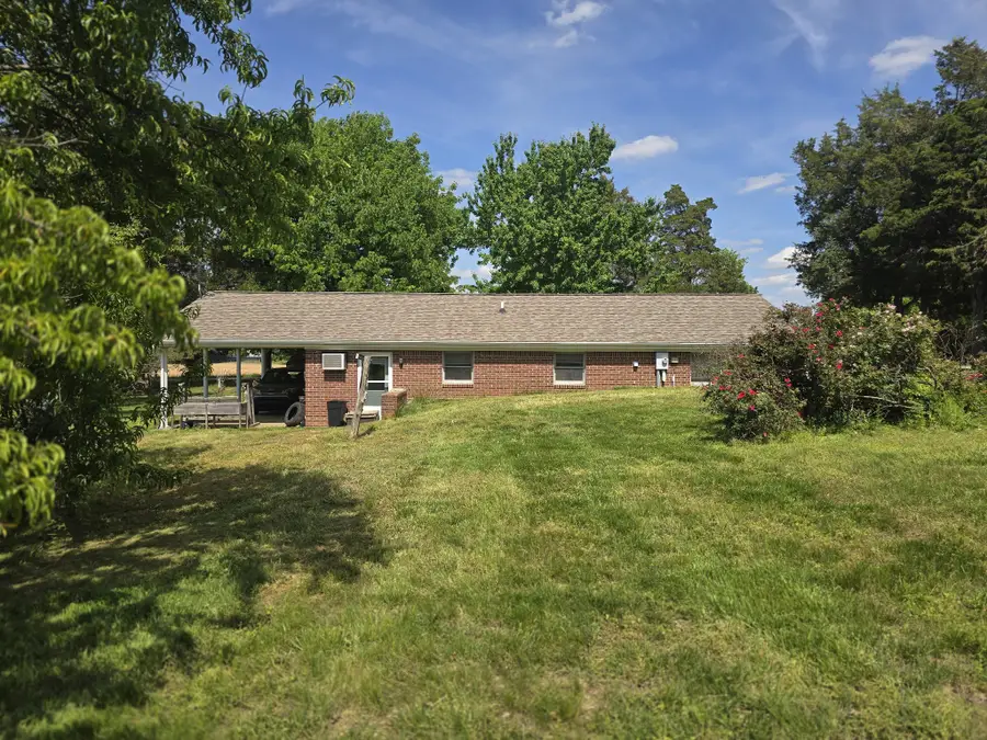1833 New Hope Rd, Cadiz, KY 42211 - #2