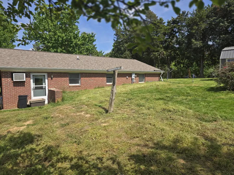 1833 New Hope Rd, Cadiz, KY 42211 - #3