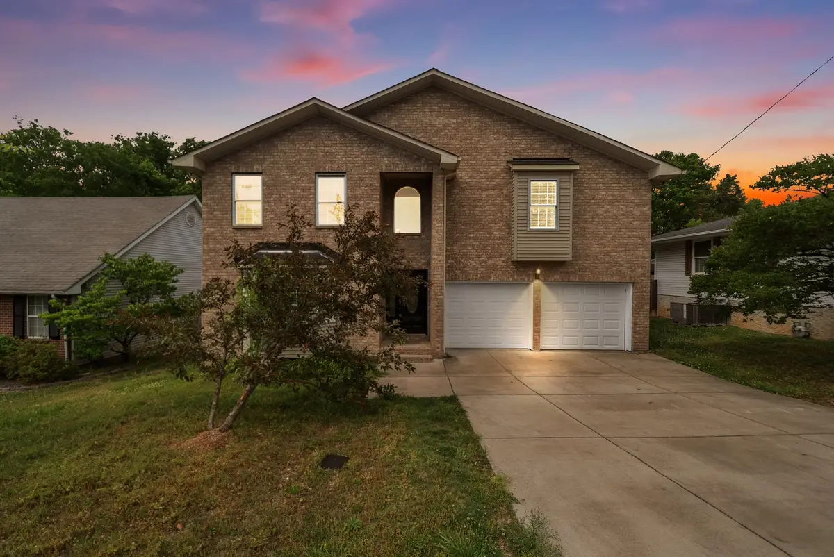2817 Airwood Dr, Nashville, TN 37214 - #1