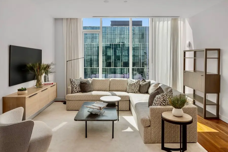 160 2nd Avenue S #2104, Nashville, TN 37201 - #3