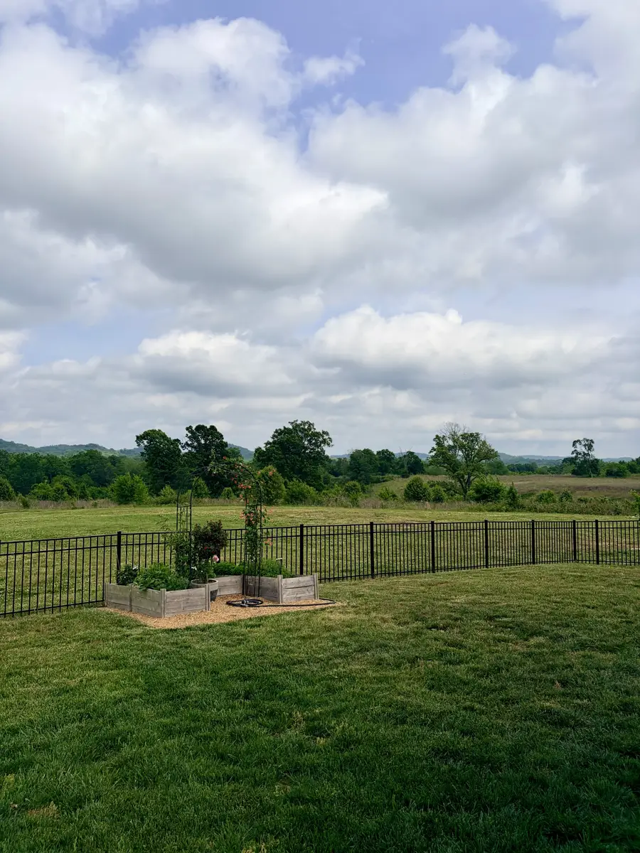 3472 Burgate Trl, Thompsons Station, TN 37179 - #3