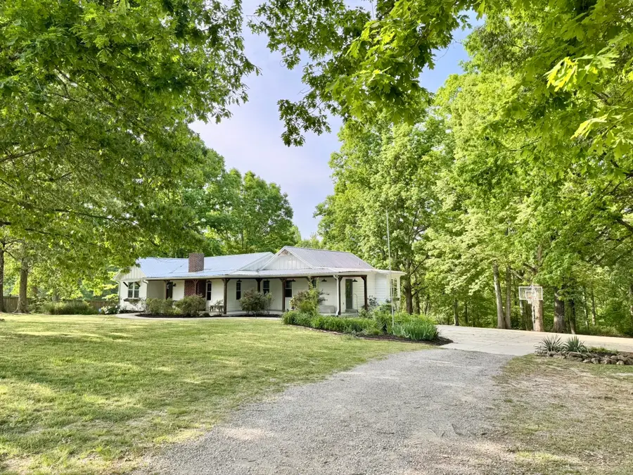 7120 Wallace Rd, Fairview, TN 37062 - #2