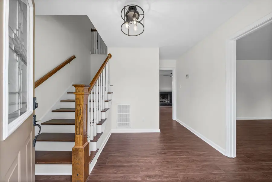 132 Windsor Dr, Hopkinsville, KY 42240 - #3