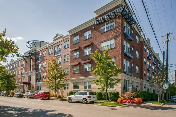3000 Vanderbilt Pl #413, Nashville, TN 37212