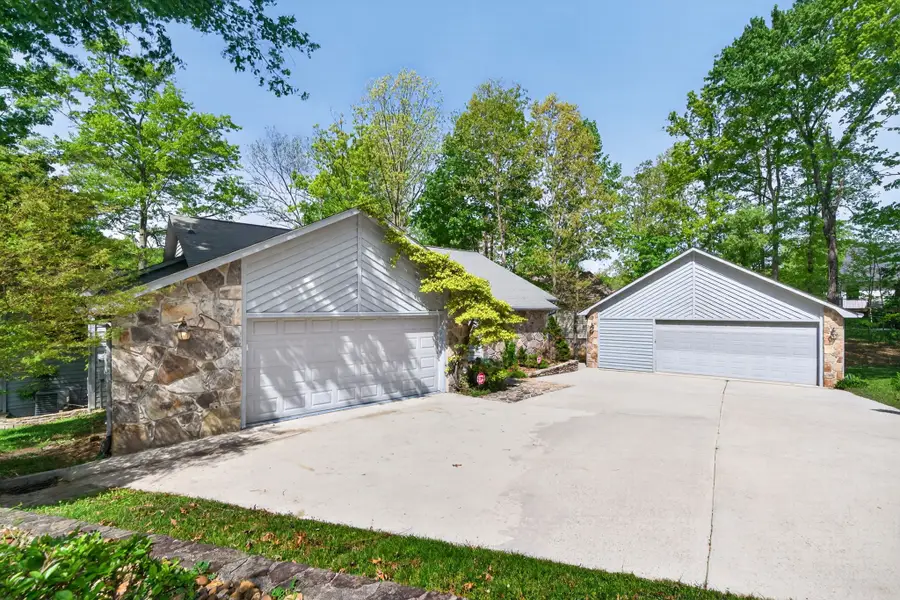 167 Markham Ln, Crossville, TN 38558 - #2