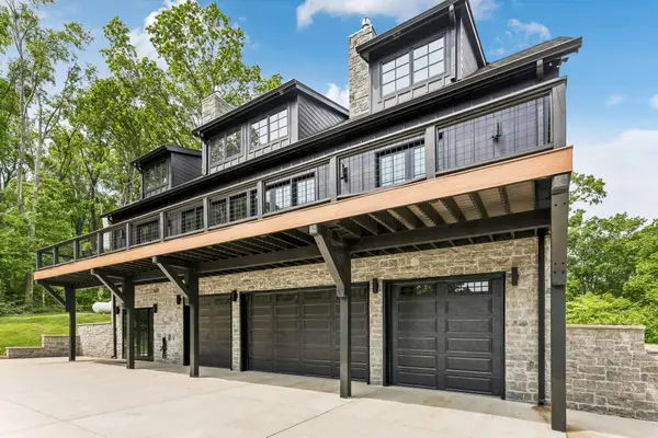 7650 Chipmunk Ln, Nashville, TN 37221