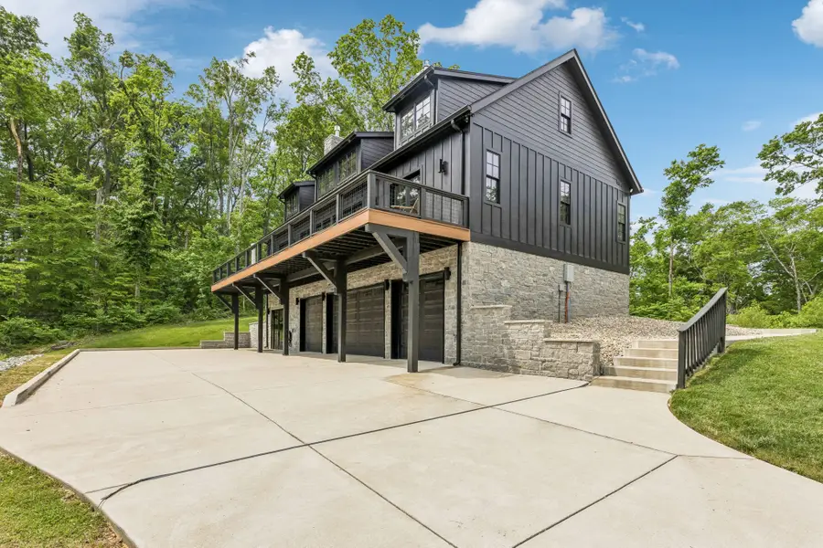 7650 Chipmunk Ln, Nashville, TN 37221 - #2