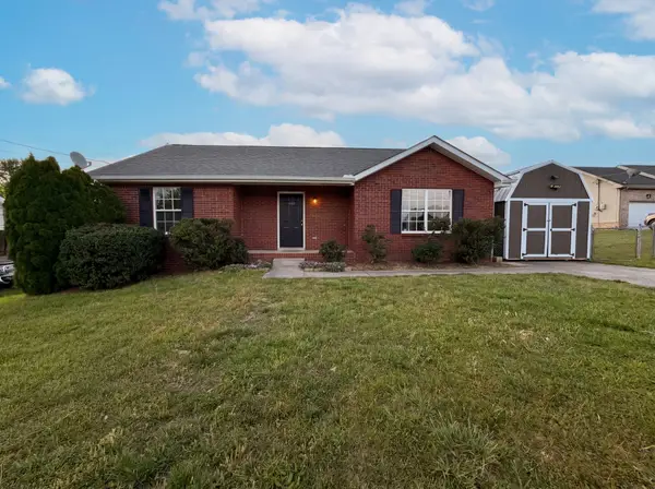 1305 Jared Ray Dr, Clarksville, TN 37042