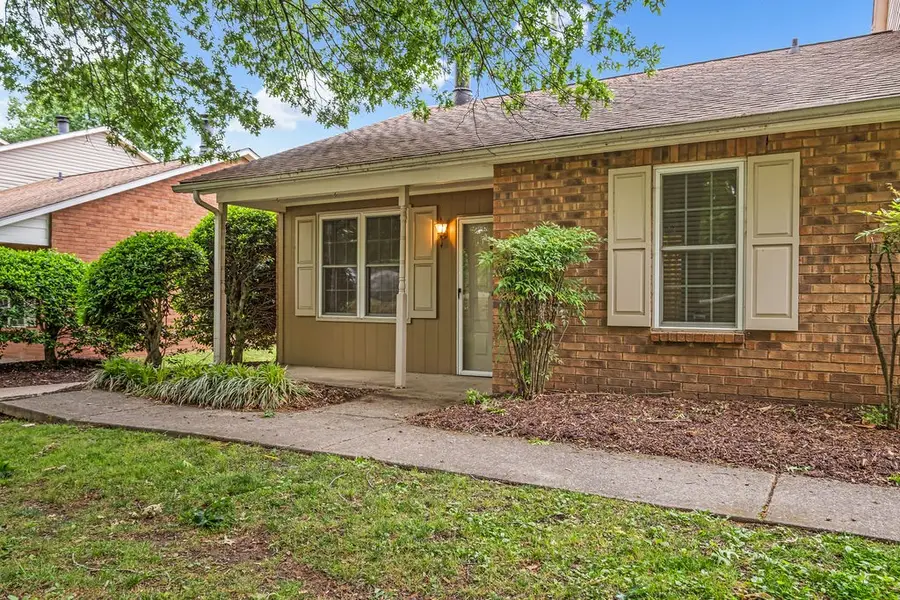 430 Walton Ferry Rd #1700, Hendersonville, TN 37075 - #2